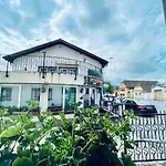 Pensiunea Luiza Guest house 3*