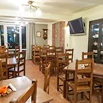 Pensiunea Luiza Guest house 3*