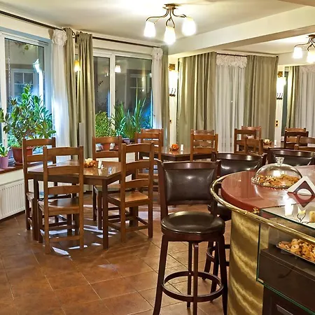 Pensiunea Luiza 3* Μπρασόβ